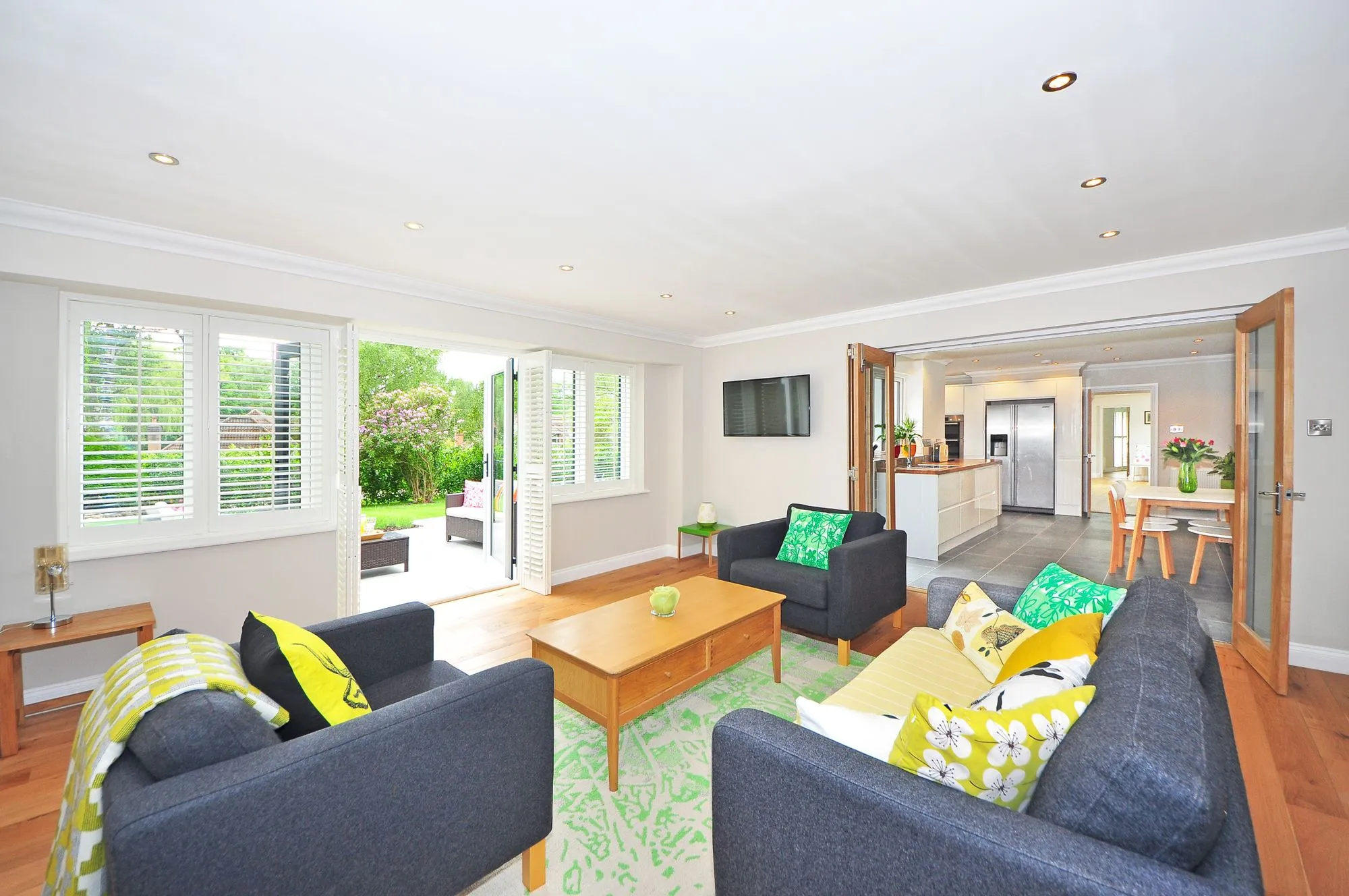 Bright living room with clean, freshly finished walls